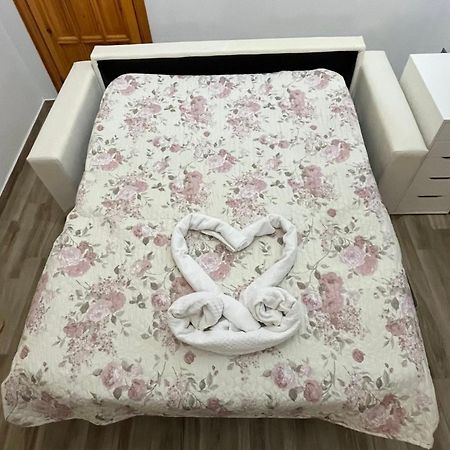 Bouganville Casa Vacanza Ambiente Climatizzato Con Wi Fi Pineto Exteriör bild