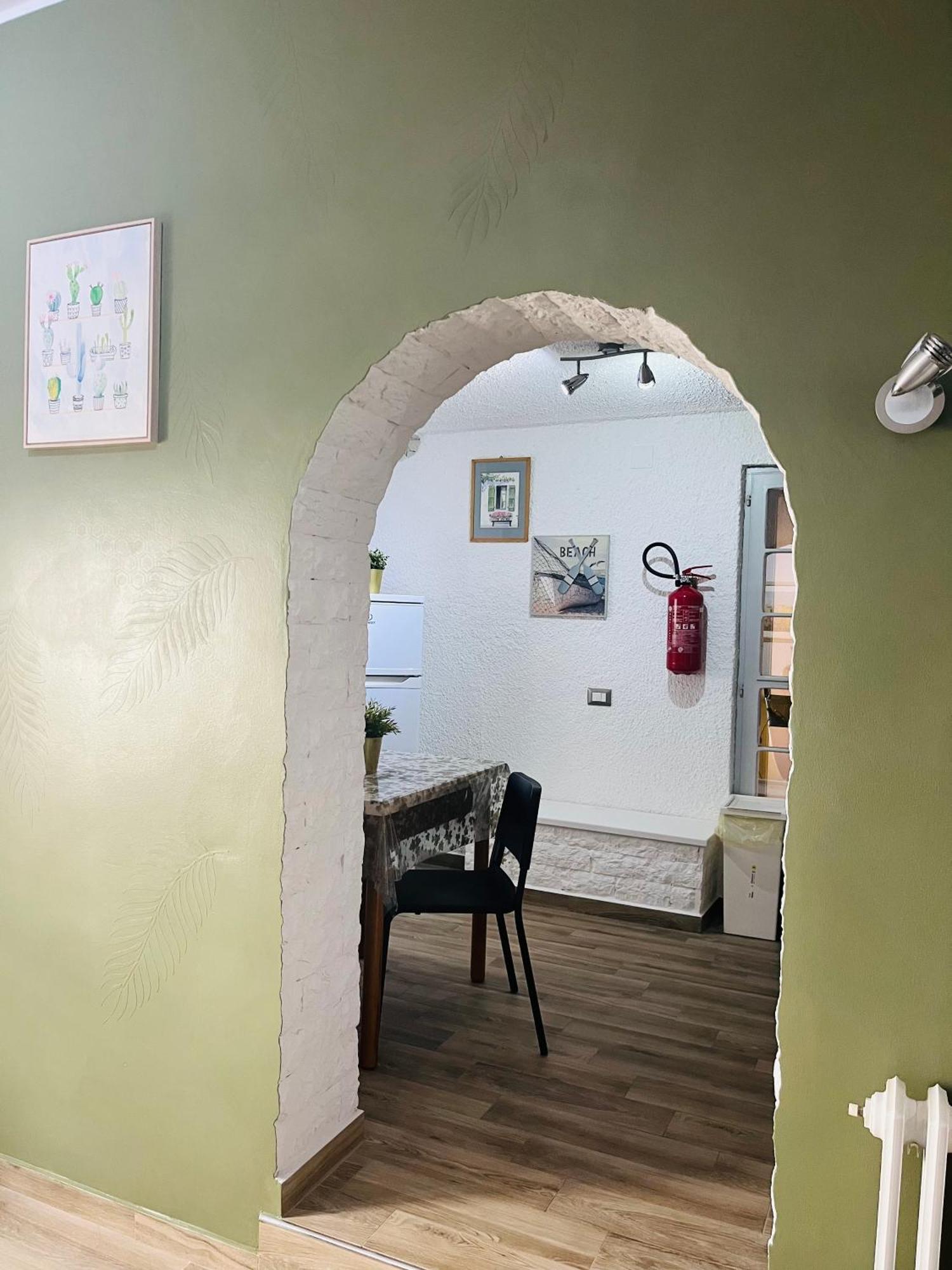Bouganville Casa Vacanza Ambiente Climatizzato Con Wi Fi Pineto Exteriör bild