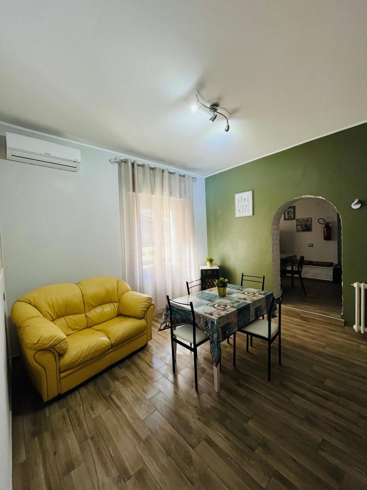 Bouganville Casa Vacanza Ambiente Climatizzato Con Wi Fi Pineto Exteriör bild